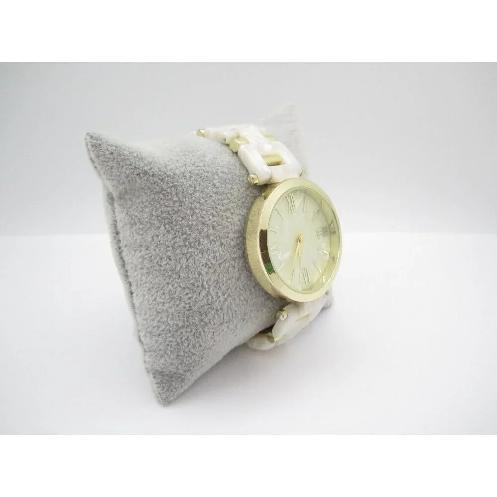 Women INC Quartz WR Analog 35mm Round Watch (H348) 